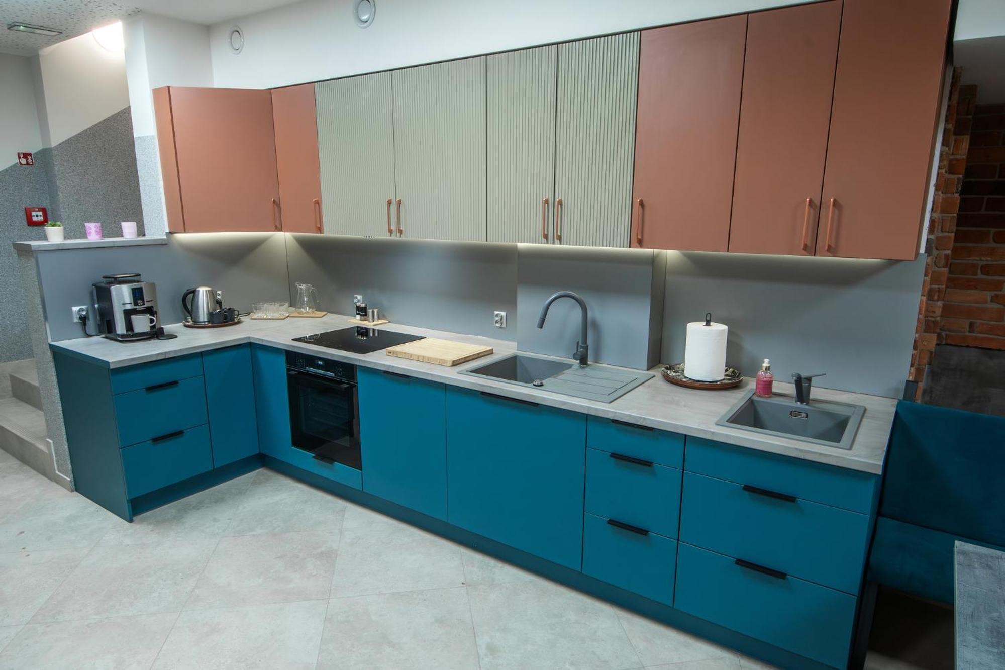Happy Street Hostel Торунь Экстерьер фото